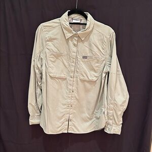 C - Columbia Camo Green Casual Shirt